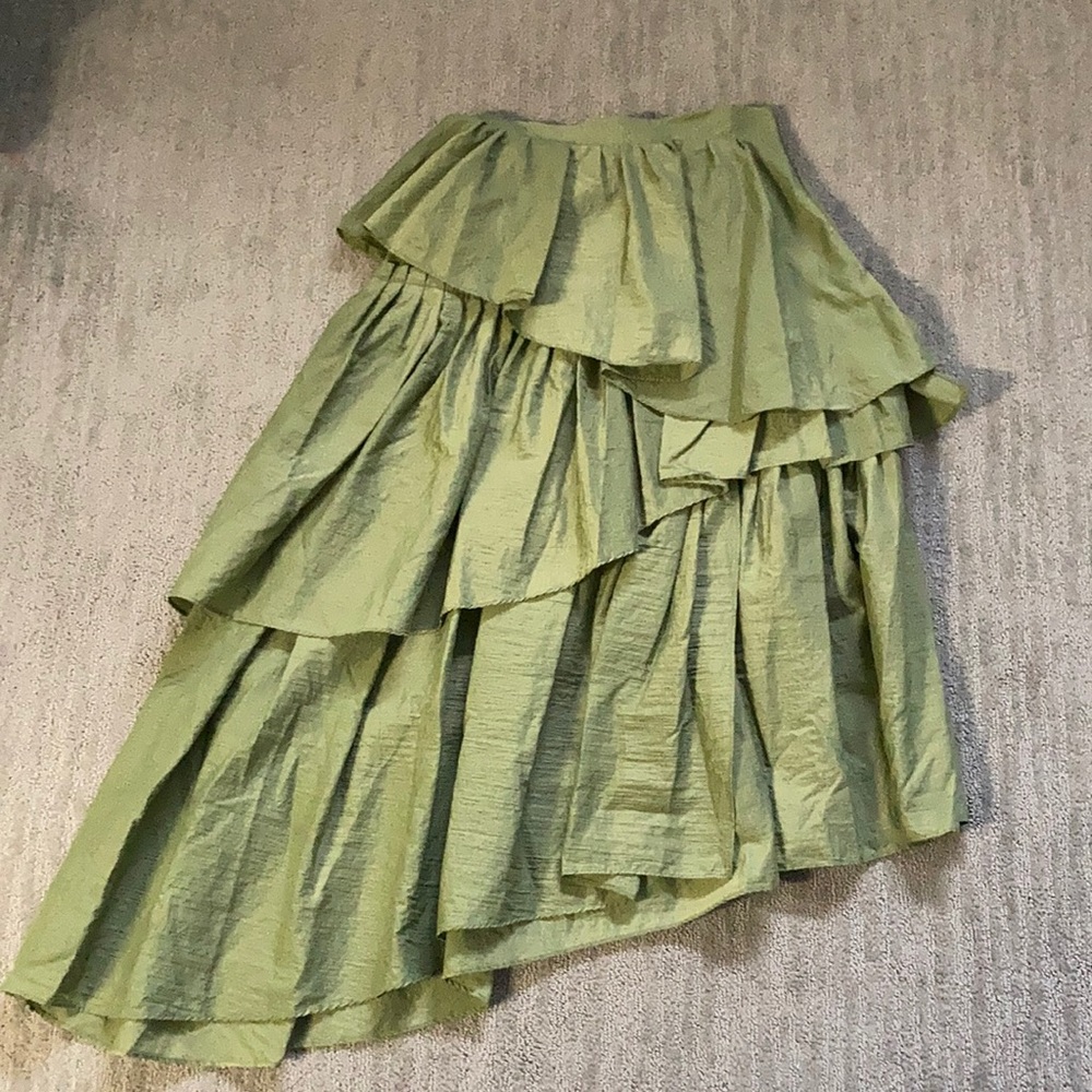 House of Holland Skirt size us6 runs slightly small